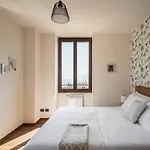 아파트 Brother's Como Lake Acquaseria