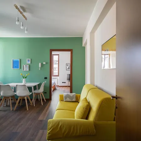 Brother's Como Lake *